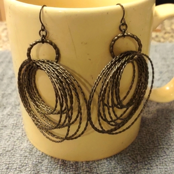 Necklace and hoop earrings, Premier Design. 2 Piece Set. Excellent condition. - Picture 3 of 5